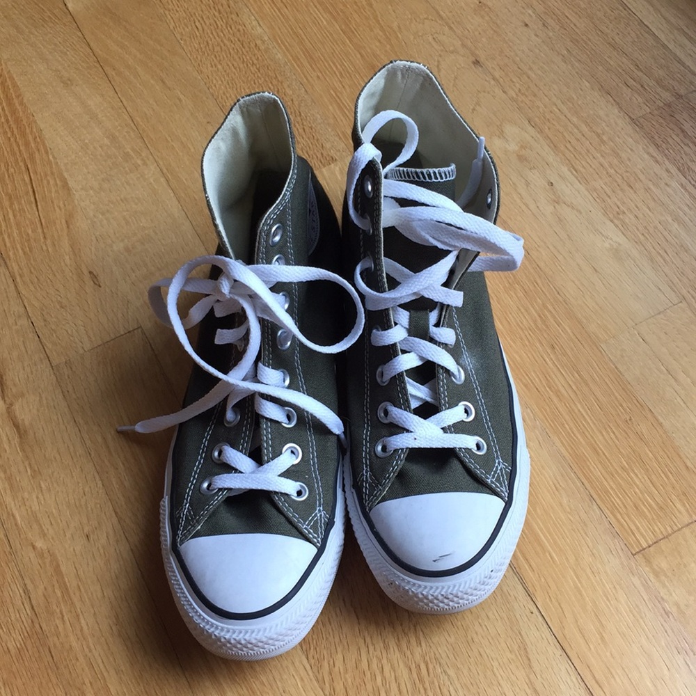 Army green converse
